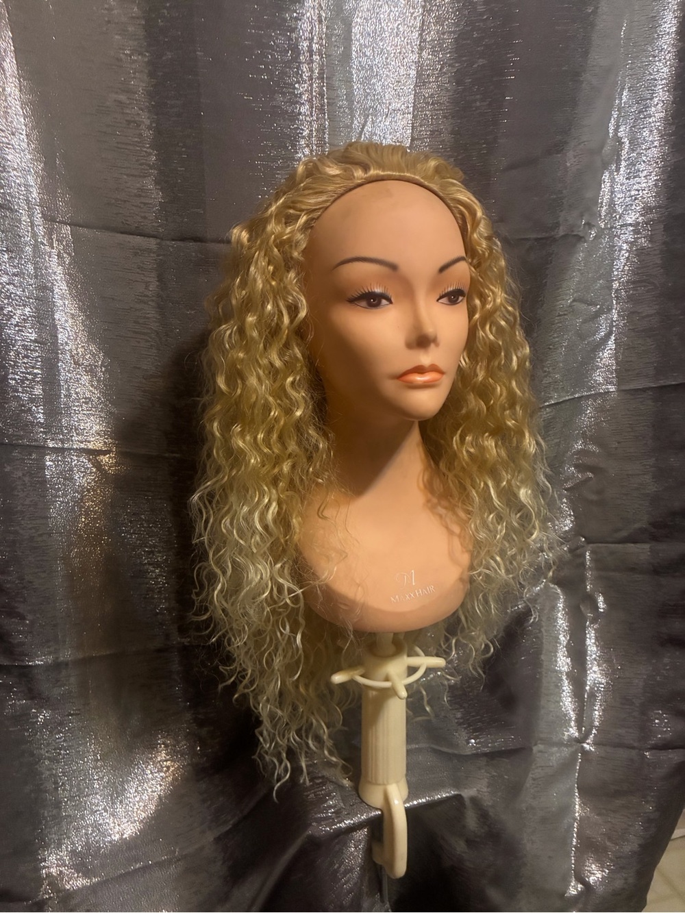 Blonde Curly Long Women's Synthetic half-Wig - Natural Blonde